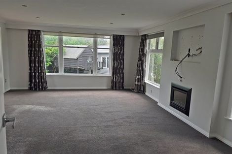 Photo of property in 6 Hughes Avenue, Hokowhitu, Palmerston North, 4410