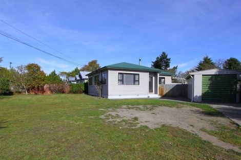 Photo of property in 35 Pannell Avenue, Wainoni, Christchurch, 8061