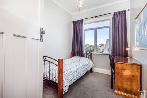 Photo of property in 5 Karaka Street, Helensville, 0800