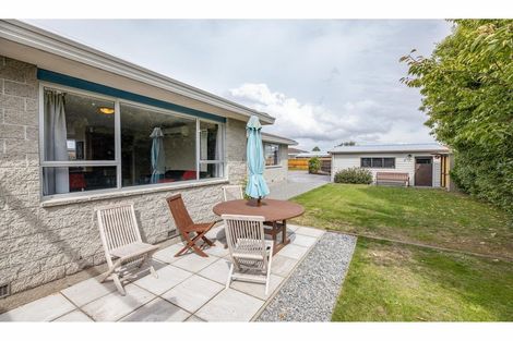 Photo of property in 25 Meon Street, Aranui, Christchurch, 8061