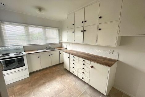 Photo of property in 11 Robyn Place, Mangere East, Auckland, 2024