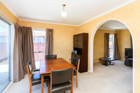 Photo of property in 46 Hillcrest Drive, Kelvin Grove, Palmerston North, 4414