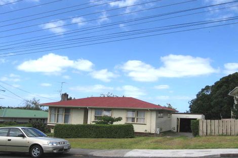 Photo of property in 23 Verbena Road, Birkdale, Auckland, 0626