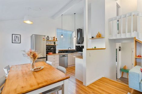 Photo of property in 2/14 Ashcraig Court, Torbay, Auckland, 0630