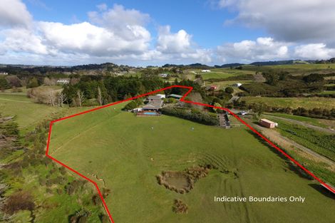 Photo of property in 56 Monowai Road, Wainui, Silverdale, 0994