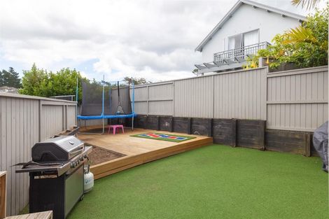 Photo of property in 10/9 Georgia Terrace, Albany, Auckland, 0632