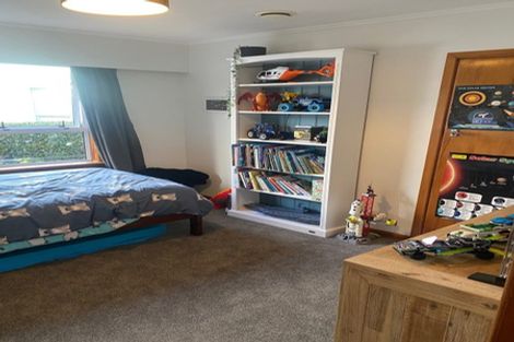 Photo of property in 243 Mangorei Road, Merrilands, New Plymouth, 4312