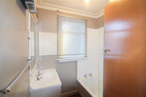 Photo of property in 10 Broomlea Street, Wakari, Dunedin, 9010