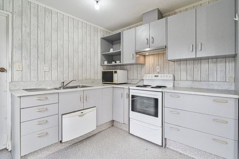 Photo of property in 2/1101 Cunningham Crescent, Mayfair, Hastings, 4122