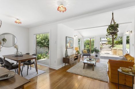 Photo of property in 45 Baildon Road, Grey Lynn, Auckland, 1021
