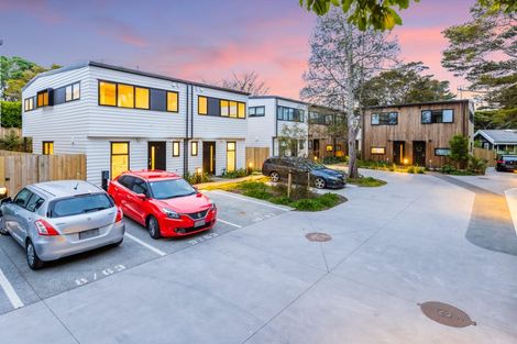 Photo of property in 6/63 Hillcrest Avenue, Hillcrest, Auckland, 0627