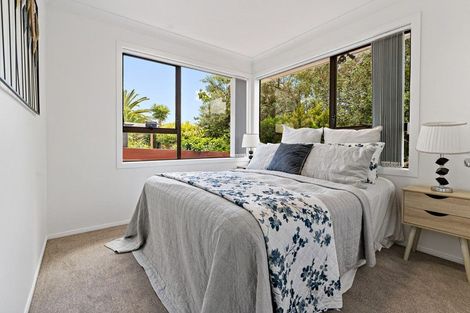 Photo of property in 6b Beldon Place, Pakuranga Heights, Auckland, 2010