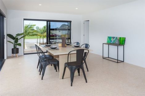 Photo of property in 13 Summer Lane, Tairua, 3508