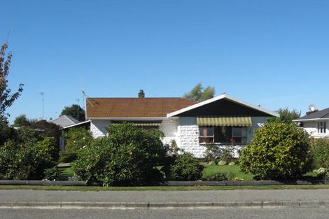 Photo of property in 7 Town Belt, Waimate, 7924
