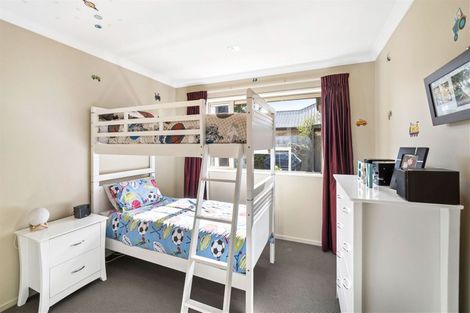 Photo of property in 17 Allingham Lane, Rolleston, 7614