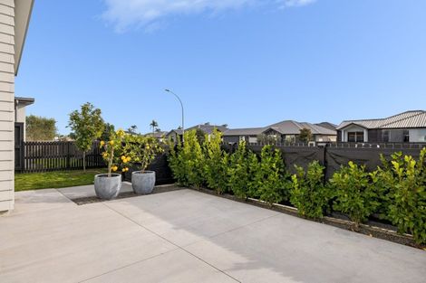 Photo of property in 21 Bale Close, Papamoa, 3118