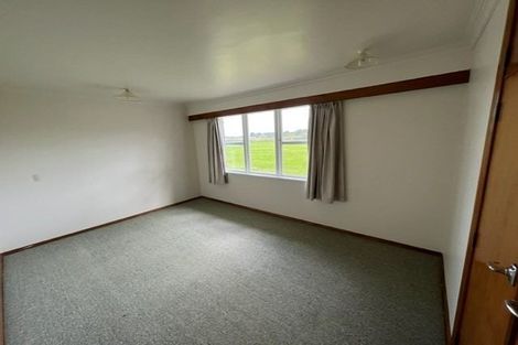 Photo of property in 261 Rangiuru Road, Otaki, 5512