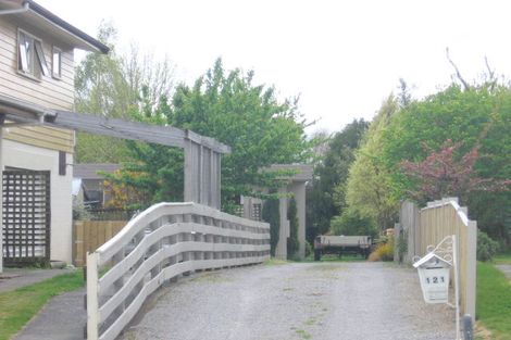 Photo of property in 121 Richmond Avenue, Richmond Heights, Taupo, 3330