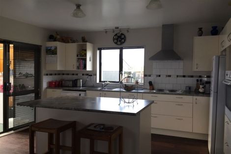 Photo of property in 37 Whittaker Street, Shannon, 4821