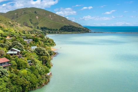 Photo of property in 700 Cable Bay Road, Cable Bay, Nelson, 7071