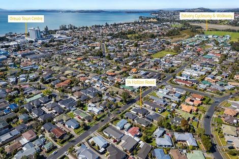 Photo of property in 14 Hatton Road, Orewa, 0931