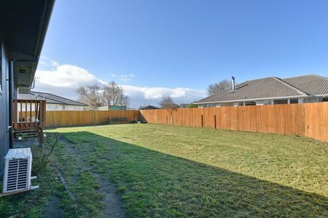 Photo of property in 16 Corhampton Street, Aranui, Christchurch, 8061