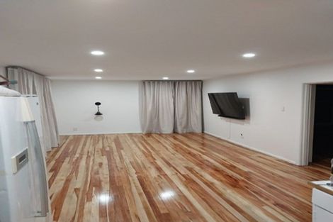 Photo of property in 51a Vodanovich Road, Te Atatu South, Auckland, 0610