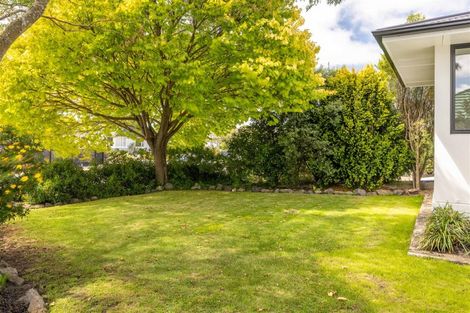 Photo of property in 64 Bickerton Street, Wainoni, Christchurch, 8061