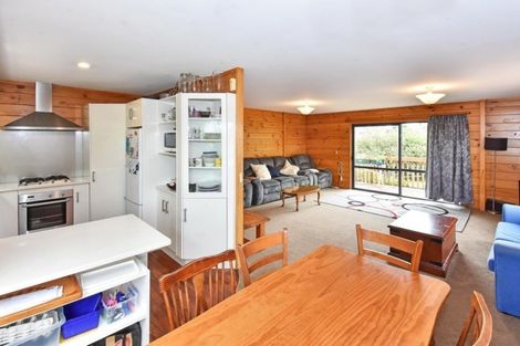 Photo of property in 15 Stevenson Road, Clarks Beach, 2122