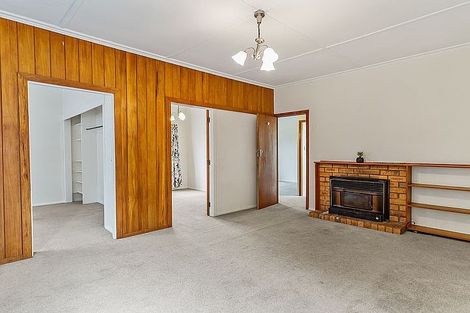 Photo of property in 25 Manuroa Road, Takanini, 2112