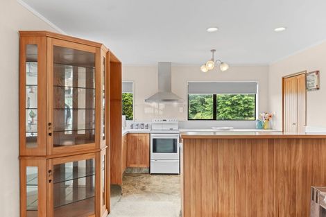 Photo of property in 5 Whakapaki Street, Urenui, 4375