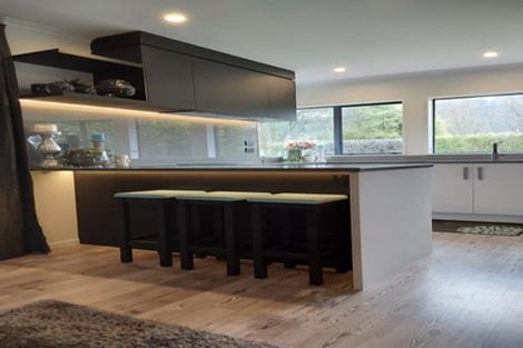 Photo of property in 4 Heaphy Place, Pukehangi, Rotorua, 3015