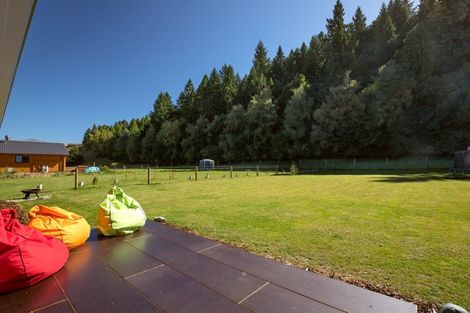 Photo of property in 14 Carlisle Street, Athol, 9793