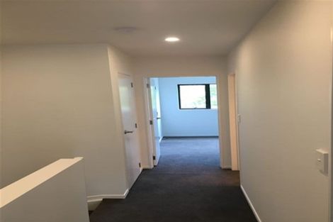 Photo of property in 3/7 South Pacific Place, Henderson, Auckland, 0612