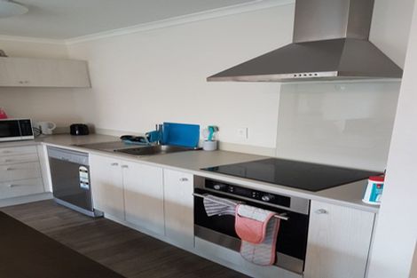 Photo of property in 53 Chiefs Court, Hamilton East, Hamilton, 3216