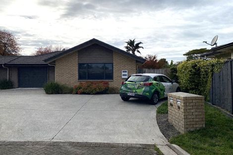 Photo of property in 30 Nielsen Gardens, Rototuna, Hamilton, 3210