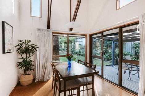 Photo of property in 18 Fairmont Terrace, Otumoetai, Tauranga, 3110