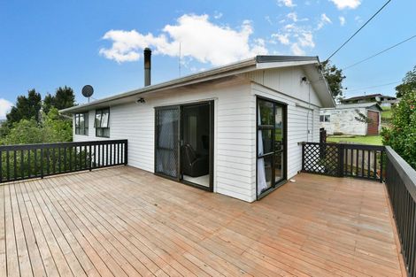 Photo of property in 30 Downer Street, Helensville, 0800