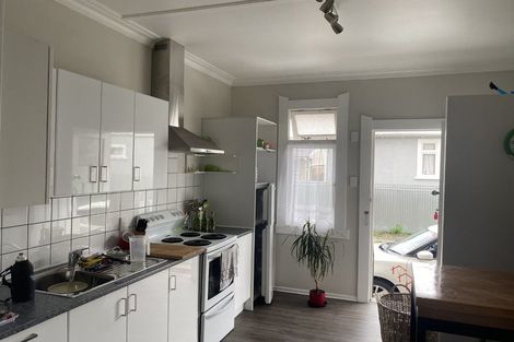 Photo of property in 202-214 Hastings Street South, Hastings, 4122