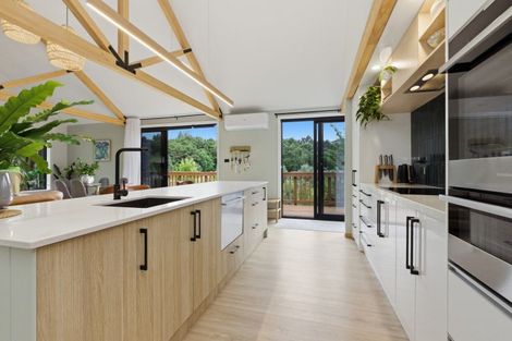 Photo of property in 24 Crater Close, Pyes Pa, Tauranga, 3112