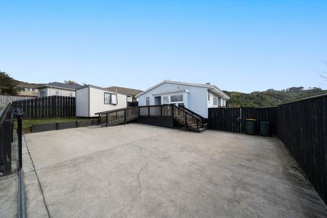 Photo of property in 11 Rangituhi Crescent, Takapuwahia, Porirua, 5022
