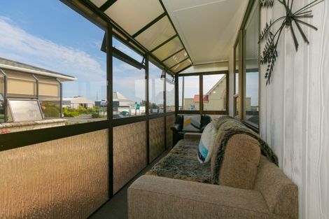 Photo of property in 506 Devon Street East, Strandon, New Plymouth, 4312