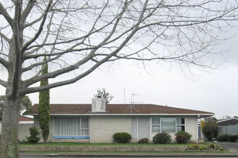 Photo of property in 120 Flaxmere Avenue, Flaxmere, Hastings, 4120