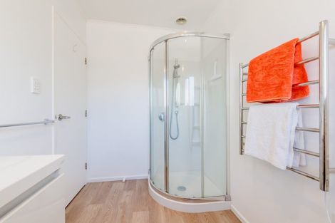 Photo of property in 7b Awanui Drive, Waikanae, 5036