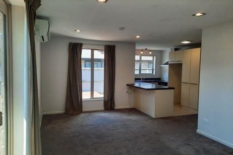 Photo of property in 65 Cleveland Street, Edgeware, Christchurch, 8013