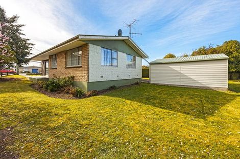 Photo of property in 18 Burn Street, Holmes Hill, Oamaru, 9401