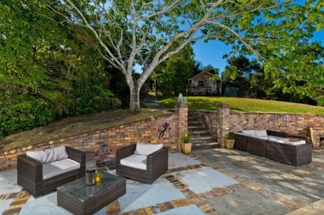 Photo of property in 81 Burns Lane, Kumeu, 0892