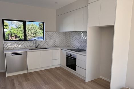 Photo of property in 1/39 Graham Avenue, Te Atatu Peninsula, Auckland, 0610