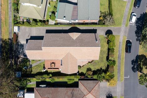 Photo of property in 5 Maygrove Drive, Orewa, 0931