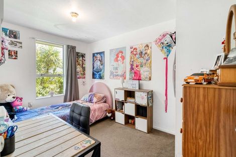 Photo of property in 2/53 Mathesons Road, Phillipstown, Christchurch, 8011